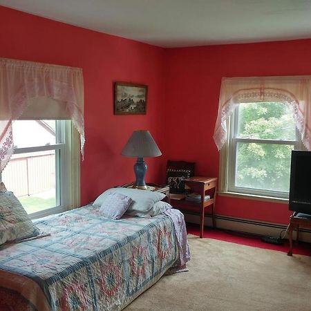 The Open Door In Jefferson Nyアパートメント エクステリア 写真